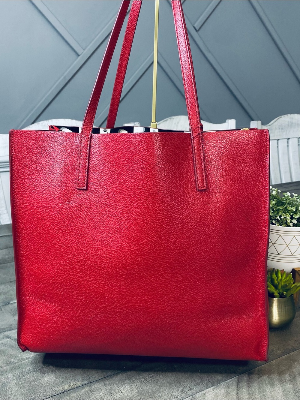 Marc Jacobs The Grind Leather Tote Bag Fire Red Gold Hardware Padlock Charm - Picture 8 of 14